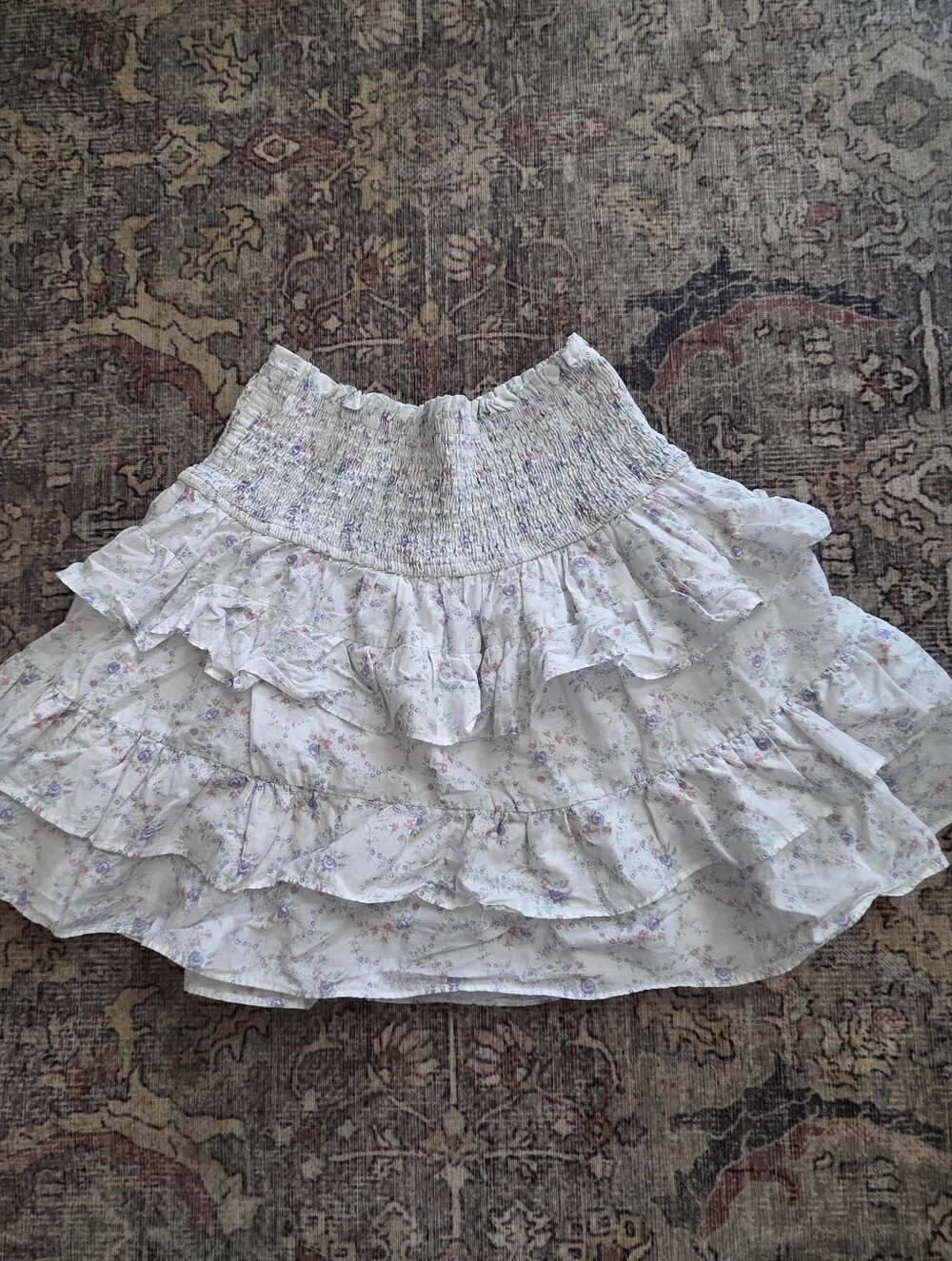 100% Olivaceous White Floral Ruffle Tiered Lined Skirt